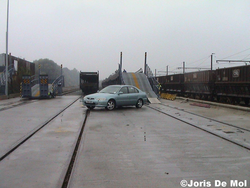 Lossen van de auto's.